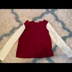 Crimson and white sleeve long sleeve top